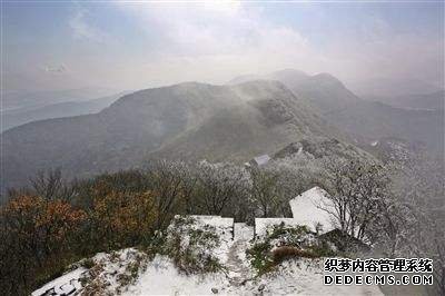 霜落荆门江树空